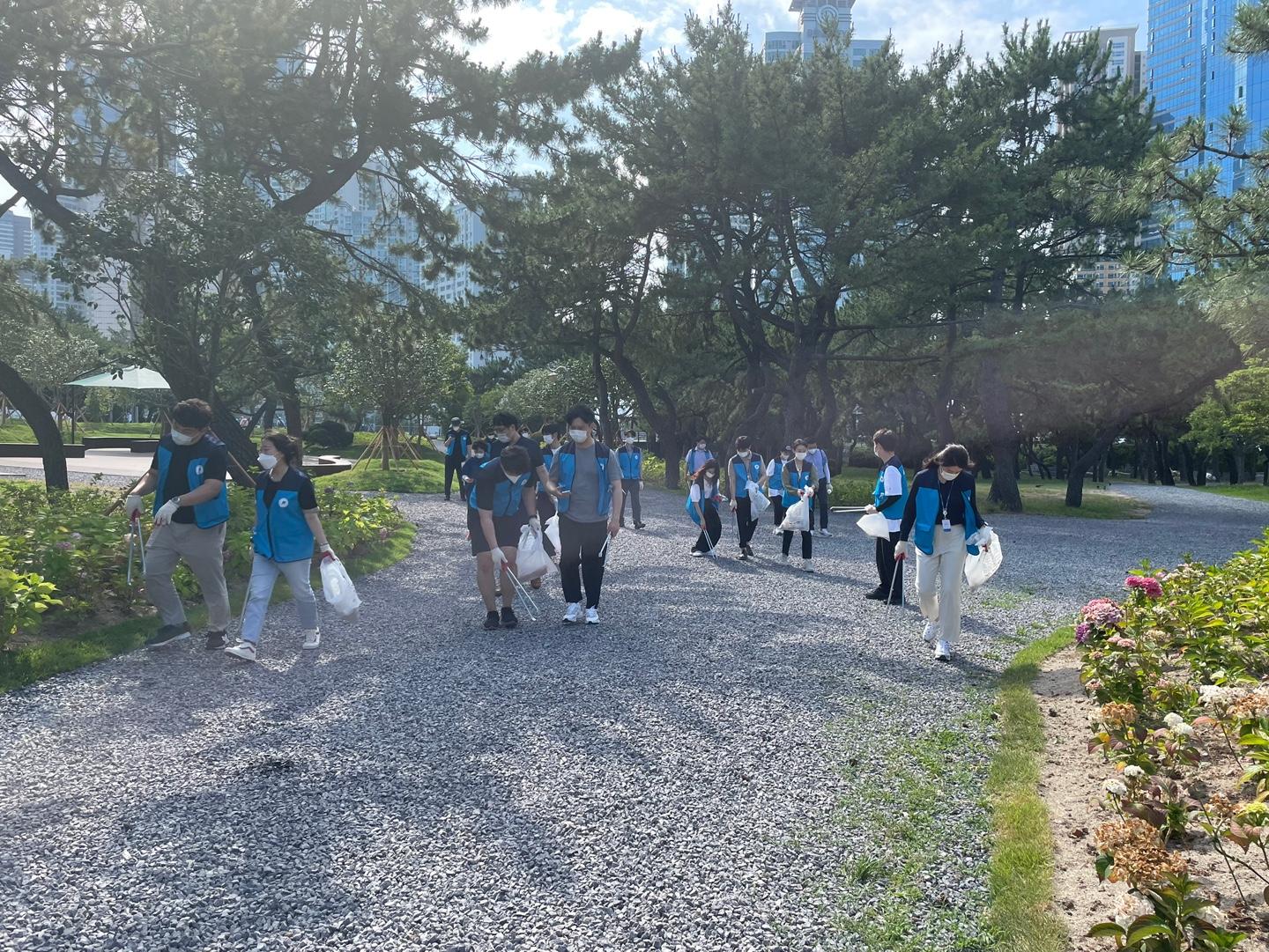 한국해양진흥공사 플로깅 활동 2
